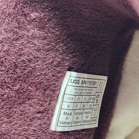 UGG Classic Mini Mirror Ball Sequin Ankle Boots Grape Purple Womens US 8 NWOT - Picture 6 of 8